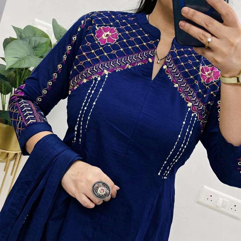 3 peice Mughal Suit - Thumbnail 2