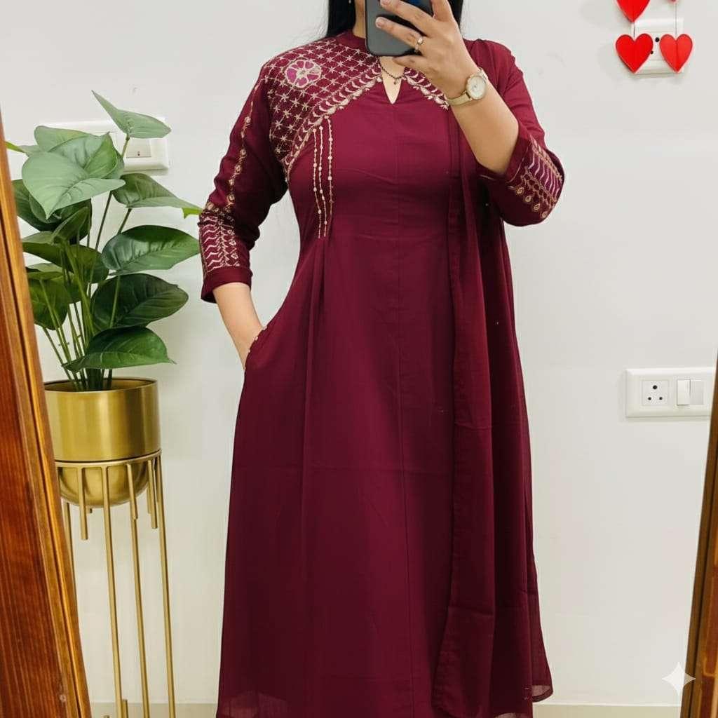 3 peice Mughal Suit - Thumbnail 5